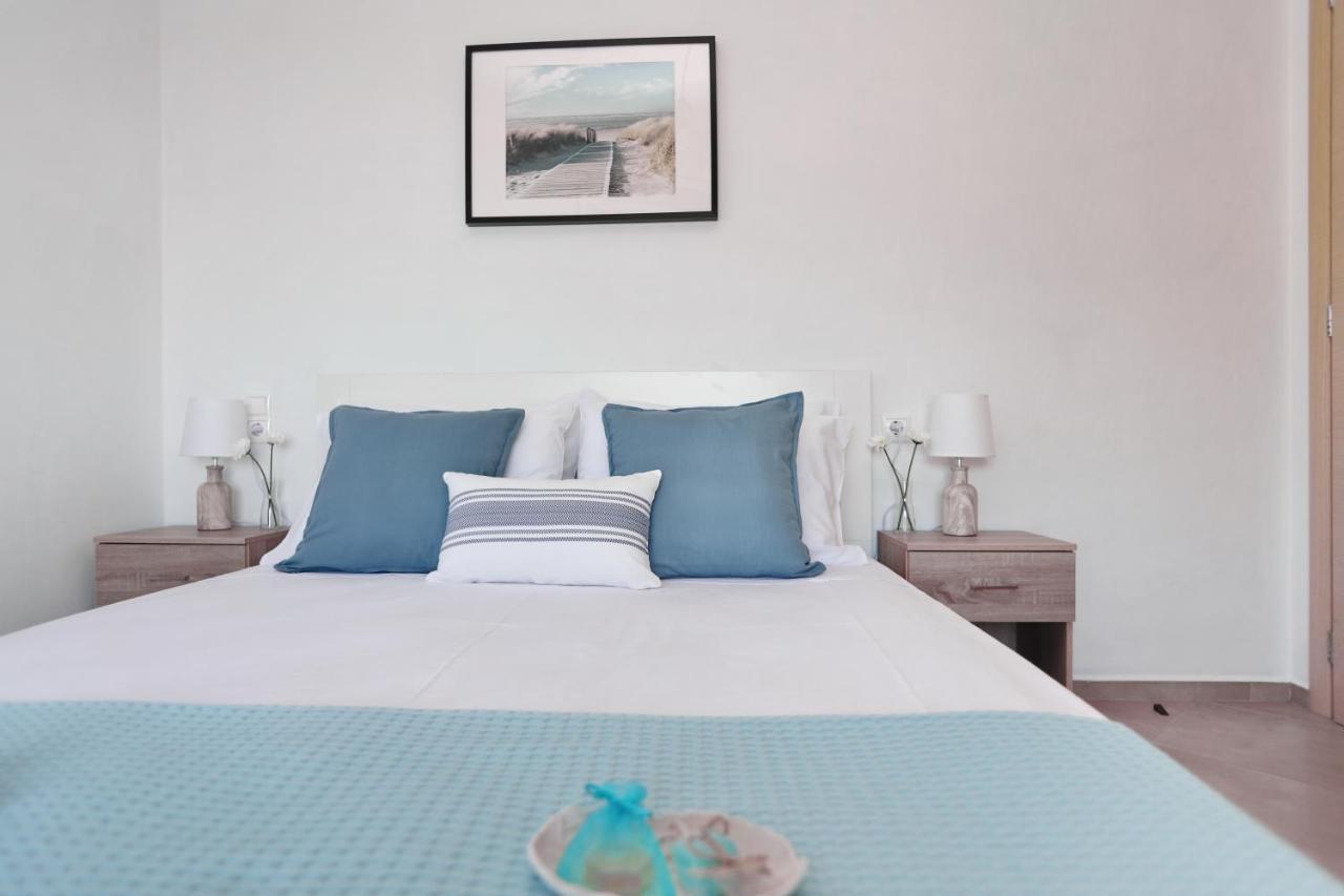 Esperides Apartments Aigli Skopelos Town Bagian luar foto